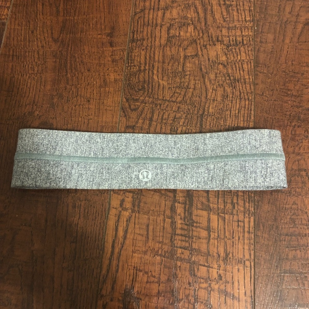 lululemon Gray headband!